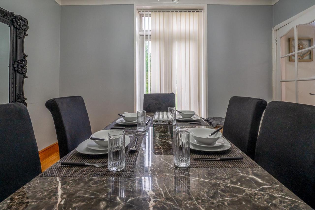 Spacious Worcester City Centre House Экстерьер фото
